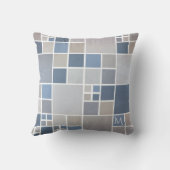 ビーチブルーモノグラム幾何学模様ピロー クッション (裏面)