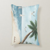 ビーチランドスケープと帆船水色ブルー アクセントクッション (正面(垂直))