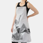 ビーチヴィンタのビキニの魅力的な若い女性 エプロン (インサイチュ)