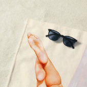 ビーチヴィンテージRedheadピンナップガール&海 ビーチタオル (インサイチュ)