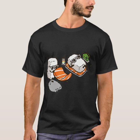 ビーチ上の寿司 Tシャツ (正面)