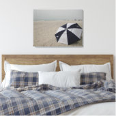 ビーチ傘 キャンバスプリント (インサイチュ (寝室))