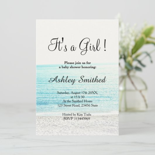 ビーチ写真の熱帯モダンの女の子のベビーシャワー 招待状 (スタンド正面)