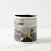 ビーチ場面 ツートーンマグカップ (中央)