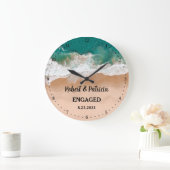 ビーチ婚約したキープサケ婚約2022 ラージ壁時計 (ホーム)