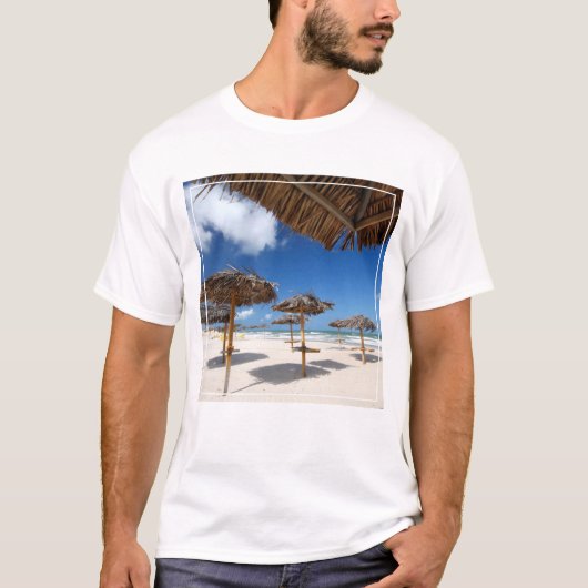 ビーチ小屋|Brazil Tシャツ (正面)