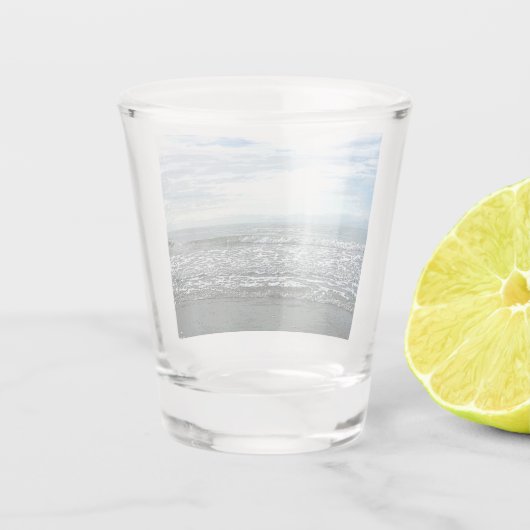 ビーチ抽象芸術芸術的航海のギフトの好意 ショットグラス (裏面)