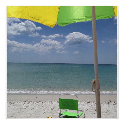 ビーチ椅子と傘のビーチ ポスター (正面)