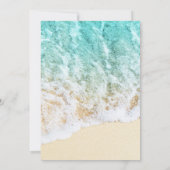 ビーチ波と砂の日付の保存 招待状 (裏面)