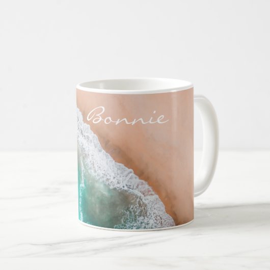 ビーチ海水は海岸砂熱帯夏に コーヒーマグカップ (正面右)