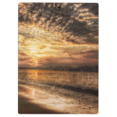 ビーチ素晴らしサンライズ クリップボード (裏面)