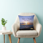 ビーチ結婚式の花嫁及びパーソナライズな新郎の記念品 クッション (椅子)