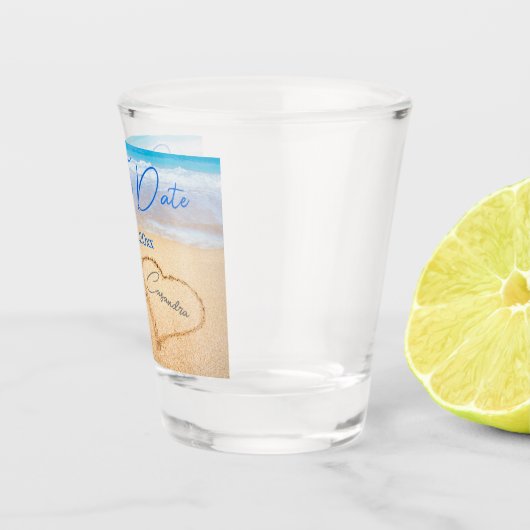 ビーチ結婚式ハートの砂日付の保存 ショットグラス (右)