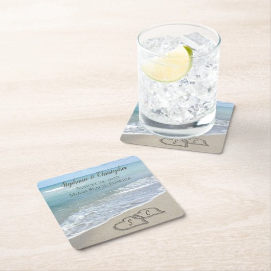 ビーチ結婚式ハートイン砂エレガント スクエアペーパーコースター (インサイチュ)