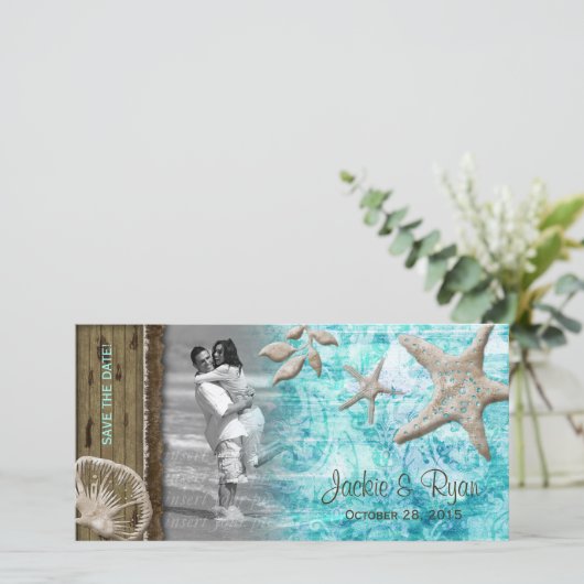 ビーチ結婚式フォトカードシーシェルブルーウッド セーブザデート (スタンド正面)