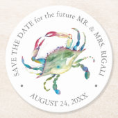 ビーチ結婚式ブルーカニ日付を保存 ラウンドペーパーコースター (正面)