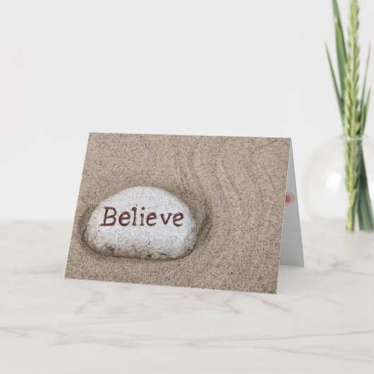 ビーチ考える砂の信じ岩の上のあなた言葉 カード (正面)