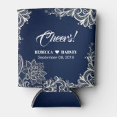 ビーチ航海のホワイトレースネイビー結婚ブルー 缶クーラー (正面)