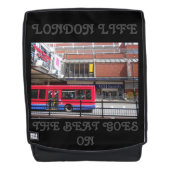 ビートが設計した写真寿命 バックパック (正面)