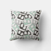 ビートルジュース |チビ(小さくかわいく書いた感じ)リディア幽霊写真 クッション (裏面)