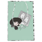 ビートルジュース |チビ（小さくかわいく書いた感じ）リディア幽霊写真 ミディアムペーパーバッグ (正面)