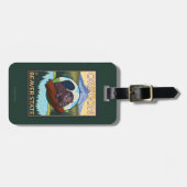 ビーバーおよび山のフード場面ヴィンテージ旅行 ラゲッジタグ (正面横)