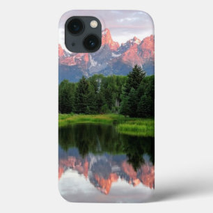 ビーバーの池上のTetonの壮大な反射 iPhone 13ケース