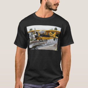 ビーバーの浮遊物の飛行機、湖のフード、アラスカ、米国 Tシャツ