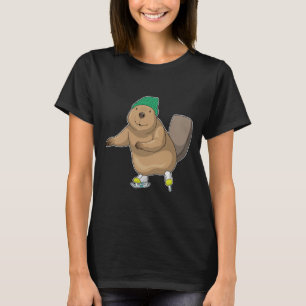 ビーバーアイススケートで滑るアイススケート Tシャツ