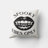 ビーブスオンリー不気味ハロウィーンデコールヴァンパイアファン クッション (裏面)