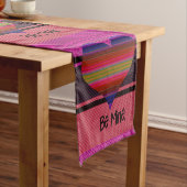 ビーマイニングバレンタインレインボーハート ショートテーブルランナー (インサイチュ)