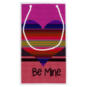 ビーマイニングバレンタインレインボーハート スモールペーパーバッグ (裏面)