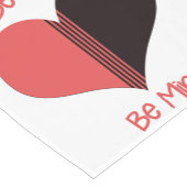 ビーマイニングバレンタインレッドストライプハート ショートテーブルランナー (コーナー)