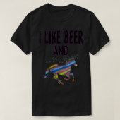 ビールおもしろいとユニコーンデザイン大人の女性が好き Tシャツ (デザイン正面)
