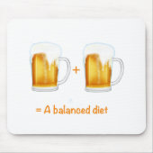 ビールおもしろい好きのギフト – カスタマイズ缶 マウスパッド (正面)