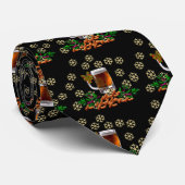 ビールおよびピーナツ ネクタイ (ロール)