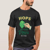  ビールで乾杯の誓い？冗談結婚パーティー  Tシャツ (正面)