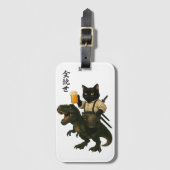 ビールとティラノサウルスに乗った猫の侍 | レトロな日本風アート ラゲッジタグ (正面縦)