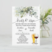 ビールとワインのカップルがシャワー 招待状 (スタンド正面)