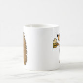 ビールのパイントを上げているおもしろいなハリネズミ コーヒーマグカップ (中央)
