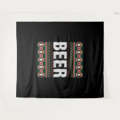 ビールの醜いクリスマスセーター タペストリー (正面(横))