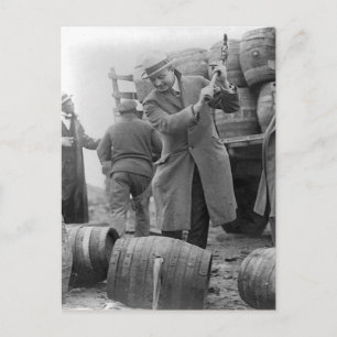 ビールを樽破壊する、1924年 ポストカード