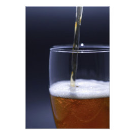 ビールを注ぐ フォトプリント           