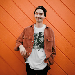 「ビールを片手に」セント・パトリックの日 Tシャツ