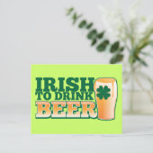 ビールを飲むアイルランド人！ ポストカード (スタンド正面)