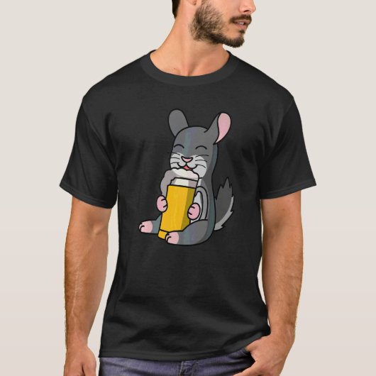 ビールを飲むチンチラのペット Tシャツ (正面)