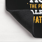 ビールを飲む人もっとビールを飲む マウスパッド (コーナー)