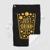 ビールを飲む ゴルフタオル (インサイチュ)