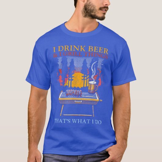 ビールを飲んで物を焼く おもしろバーベキュー ビー Tシャツ (正面)