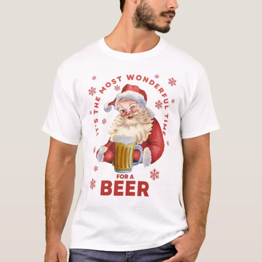 ビールクリスマスサンタにとって最高の時間だ Tシャツ (正面)